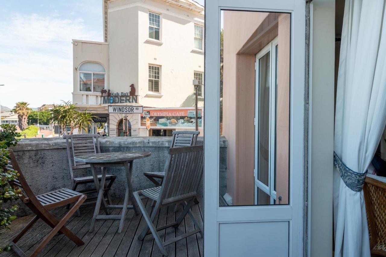 The Majestic Apartments Kalk Bay Exteriör bild