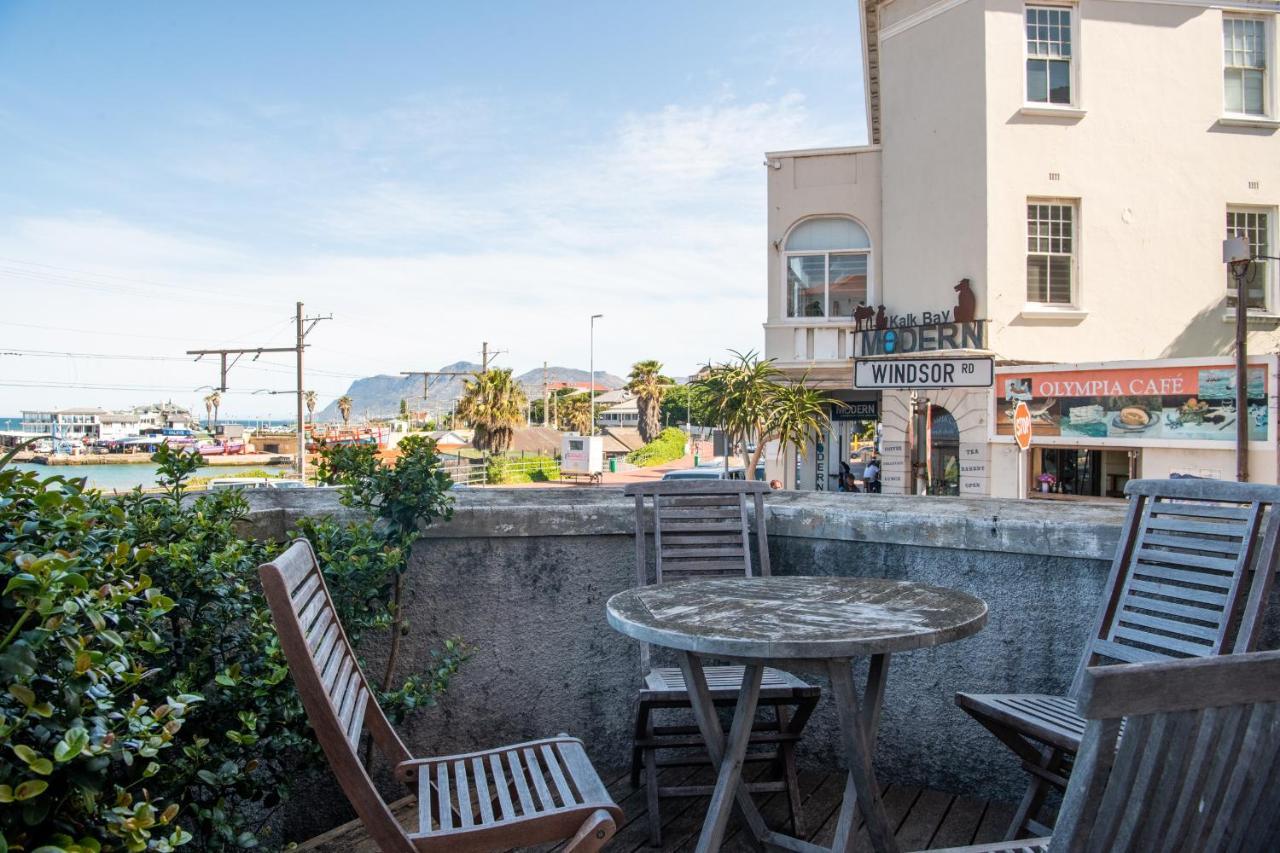 The Majestic Apartments Kalk Bay Exteriör bild