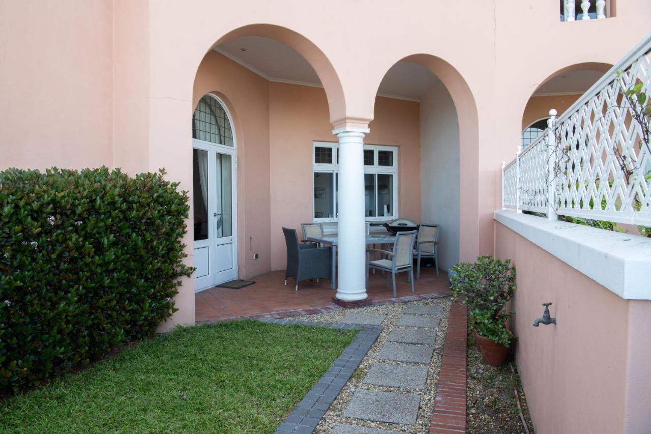 The Majestic Apartments Kalk Bay Exteriör bild